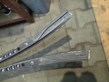 VOLVO V60 10-17 STŘEŠNÍ NOSIČ STŘEŠNÍ - KOMPLET