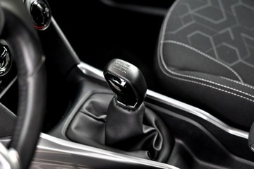 Peugeot 2008 I SUV Facelifting 1.2 PureTech 110KM 2016 Peugeot 2008 _1.2T 110 KM Lift Navi Led Klima, zdjęcie 13