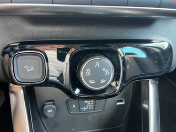 Citroen C3 Aircross  I Crossover Facelifting 1.2 PureTech 130KM 2024 Citroen C3 Aircross 1.2 benzyna 130 KM automat 17 tys. km zarej w PL, zdjęcie 17