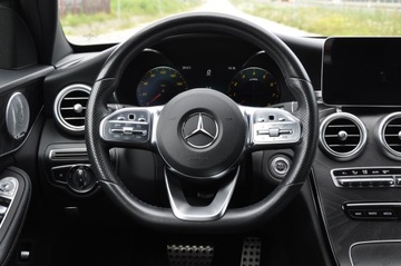 Mercedes Klasa C W205 Kabriolet Facelifting 1.5 200 184KM 2018 Mercedes-Benz Klasa C 200 4-Matic 9G-TRONIC Krajowy Bezwypadkowy, zdjęcie 27