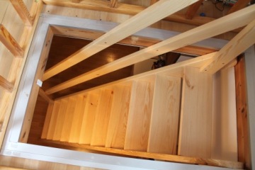 ВНУТРЕННЯЯ РЕГУЛИРУЕМАЯ ЛЕСТНИЦА, РЕГУЛИРУЕМАЯ, 416x70см