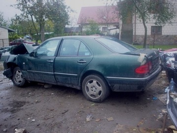 MERCEDES W210 W 210 DVEŘE ZADNÍ LEVÉ KOMPLETNÍ