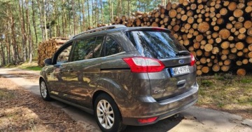 Ford C-MAX II Grand C-MAX Facelifting 1.5 TDCi 120KM 2017 Ford Grand C-MAX Bardzo dobry stan samochodu. Pelna dokumentacja 1.5 120KM, zdjęcie 3