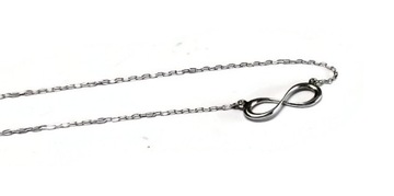 srebrny łańcuszek celbrytka nieskończoność 925/1,100 44cm