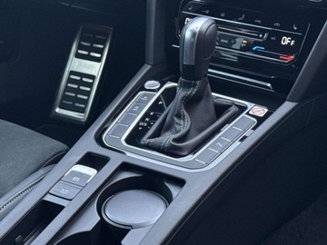 Volkswagen Arteon Fastback Facelifting 2.0 TSI 190KM 2024 Volkswagen Arteon R-Line Reflektory LED Keyless Lane Assist Tempomat Cyfro, zdjęcie 14