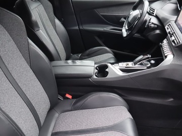 Peugeot 5008 II Crossover 1.6 THP 165KM 2017 Peugeot 5008 1.6 THP, Salon Polska, Serwis ASO, zdjęcie 7