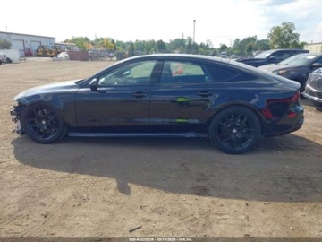 Audi A7 C7 RS7 Sportback Facelifting 4.0 TFSI 560KM 2016 Audi RS7 Sportback 4.0T Prestige 2016 4.0 Benzyna 560KM, zdjęcie 2