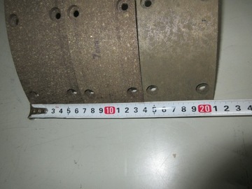 OKŁADZINY SZCZĘK HAMULCOWYCH MERCEDES BENZ UNIMOG 4164212110