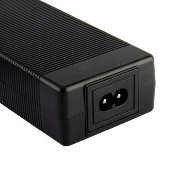 Ładowarka litowa 67,2 V 2 A Ładowarka 60 V 2 A