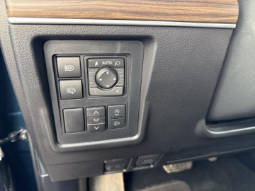 Toyota Land Cruiser VII Terenowy 5d 2.8 D-4D 204KM 2022 Toyota Land Cruiser LC 2.8 D-4D Invincible VII (20, zdjęcie 18