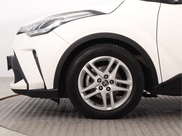 Toyota C-HR I Crossover Facelifting 1.8 Hybrid 122KM 2022 Toyota C-HR 1.8 Hybrid, Serwis ASO, Automat, zdjęcie 14
