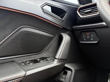 Cupra Leon II 2025 Cupra Leon Sportstourer VZ 2.0 TSI 333 KM 4Drive D, zdjęcie 22