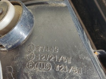 SUZUKI LIANA 2006 ZADNÍ STRANA PRAWA/LAMPA