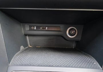 Volkswagen Touran III 1.6 TDI 115KM 2017 Volkswagen Touran swiezo sprowadzone, zarejestrowane, 7osob 1.6 Diesel, zdjęcie 24