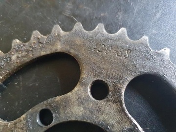 ВЕДУЩАЯ ЗВЕЗДОЧКА SUZUKI GZ MARAUDER 125 GN