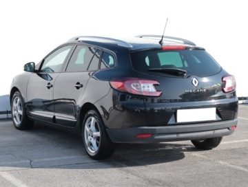 Renault Megane III Grandtour Facelifting 2013 1.6 16V 110KM 2013 Renault Megane 1.6 16V, Salon Polska, Serwis ASO, zdjęcie 3