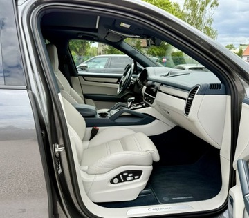 Porsche Cayenne III 2020 Porsche Cayenne 462KM,E-hybrid,Full wersja, zdjęcie 12