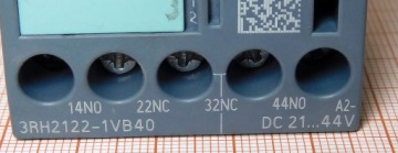 Контактор 24В постоянного тока 3RH2122 1VB40 SIEMENS SIRIUS [K9]