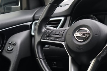 Nissan Qashqai II Crossover Facelifting 1.2 DiG-T 115KM 2018 Nissan Qashqai 1.2 DIG-T, Salon Polska, Klima, zdjęcie 16