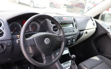 Volkswagen Tiguan I 2008 Volkswagen Tiguan Climatronic, Grzane Fotele, Tempomat, Czujniki Parkowani, zdjęcie 6