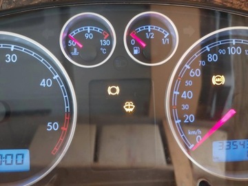 Счетчик часов VW Passat B5 1.9 TDI LIFT 3B0920805A