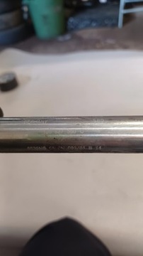 PODPĚRA PLYNOVÁ PÁTÝCH DVEŘE VW PASSAT B5.5 1J6 827 550 C 1J6827550C