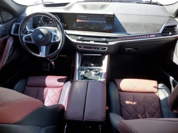 BMW X6 G06 2024 BMW X6 xDrive40i 2024 3.0l 3.0 Benzyna 375KM, zdjęcie 8