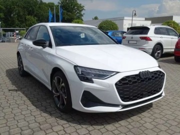 Audi A3 8Y Sportback Facelifting 1.5 30 TFSI 116KM 2026 Audi A3 Sportback Automatyczna Klimatyzacja LED Ambiente Dowolna konfig, zdjęcie 13