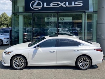 Lexus ES VII (XV70) Sedan Facelifting 300h 218KM 2025 Od ręki - 300h Omotenashi 2.5 E-CVT 218KM | Podgrzewane fotele!, zdjęcie 1
