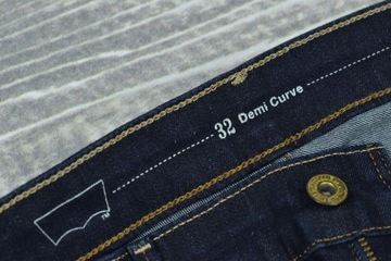 LEVIS Demi Curve Classic Rise Slim Jeansy W32 L32