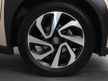 Toyota Aygo X 1.1 VVT-i 72KM 2022 Toyota Aygo X 1.0, Salon Polska, 1. Właściciel, zdjęcie 14