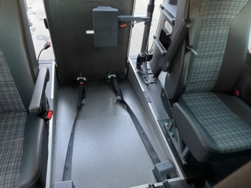 Opel Vivaro B Kombi Extra Long H1 2,9t 1.6 BiTurbo 125KM 2018 Opel Vivaro niepełnosprawnych rampa inwalida, zdjęcie 16