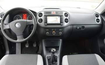 Volkswagen Tiguan I SUV 2.0 TDI CR DPF BlueMotion 140KM 2010 Volkswagen Tiguan 2.0TDI Navi Kamera Oryginal Lakier 2 KPL KOL Sprowadzony, zdjęcie 26