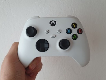 NAJMNIEJSZA KONSOLA XBOX SERIES S 512GB + KONTROLER + 5xGRA | FAJNY KOMPLET