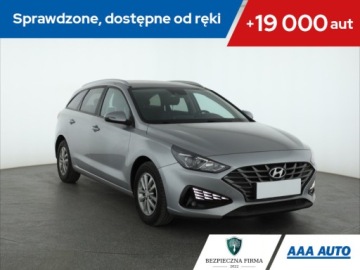 Hyundai i30 III Wagon Facelifting 1.0 T-GDI 120KM 2022 Hyundai i30 1.0 T-GDI, Salon Polska
