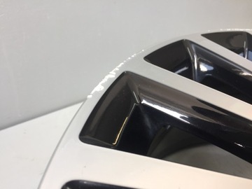 СПЛАВНЫЙ ОБОД VW UP 17 ДЮЙМОВ 1S0601025BT