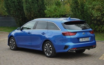 Kia Ceed III Kombi Plug-In Hybrid 1.6 GDi Plug-in Hybrid 141KM 2021 Kia Ceed GWARANCJA, 2021r, Hybryda Plug-In, Bogate wyposazenie, Niski prze, zdjęcie 3