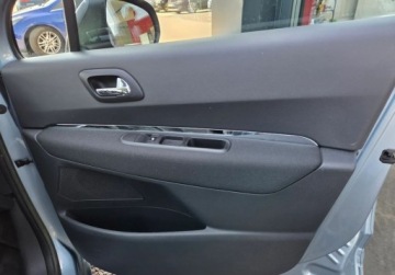 Peugeot 5008 I Minivan 1.6 HDi FAP 115KM 2013 Peugeot 5008 1.6Diesel 115km Automat Czuj.Parkownia Klima Serwis oplaty Gw, zdjęcie 7