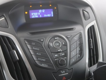 Ford Focus III Kombi 1.6 Duratec 105KM 2011 Ford Focus 1.6 i, Salon Polska, Serwis ASO, Klima, zdjęcie 12