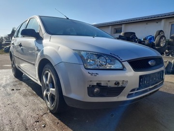 FORD FOCUS MK2 NÁRAZNÍK PŘEDNÍ 03