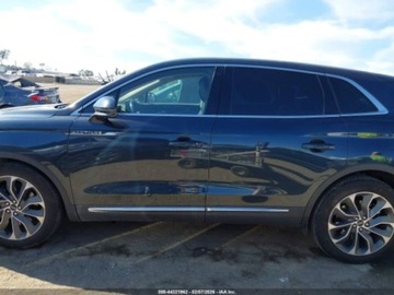 Lincoln 2023 Lincoln Nautilus Reserve 2023 2.0 Benzyna 250KM, zdjęcie 2