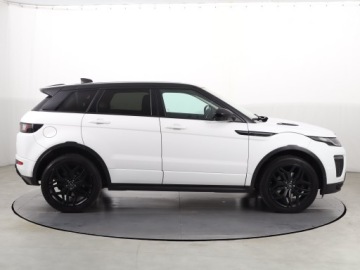 Land Rover Range Rover Evoque I SUV 5d Facelifting 2.0 Si4 240KM 2017 Land Rover Range Rover Evoque Si4, Salon Polska, zdjęcie 5