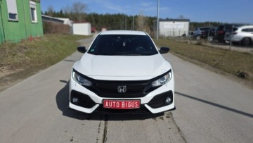 Honda Civic X Hatchback 5d 1.0 VTEC TURBO 126KM 2019 Honda Civic biala perla 1,0 i-vtec ledy duza navi, zdjęcie 1