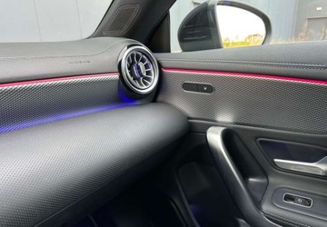 Mercedes CLA C118/X118 2021 Mercedes-Benz CLA Mercedes-Benz CLA 180 d Shooting Brake 8G-DCT Progressiv, zdjęcie 32