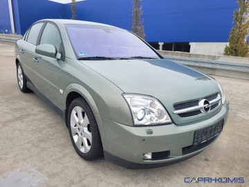 Opel Vectra C Sedan 2.2 i 16V 155KM 2004 Opel Vectra 2.2i Cosmo Plus Bezwypadkowa 2.2 Benzyna 155KM, zdjęcie 8