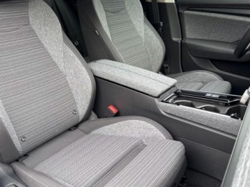 Skoda Superb III Liftback Facelifting 1.5 TSI 150KM 2025 SKODA Superb Edition 130 1.5 TSI mHEV DSG Sedan 150KM 2025, zdjęcie 2