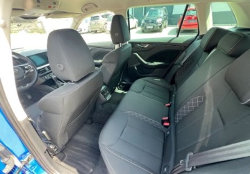 Skoda Kamiq Crossover 1.0 TSI 95KM 2021 Skoda Kamiq Kamera Multimedia Klimatyzacja Benzyna 95KM, zdjęcie 11