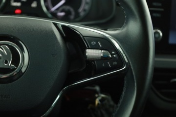 Skoda Scala Hatchback 1.0 TSI 110KM 2021 Skoda Scala 1.0 TSI, Salon Polska, 1. Właściciel, zdjęcie 16