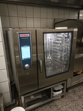 Piec konwekcyjno-parowy Rational SCC 10xGN 2/1 GAZOWY Z PODSTAWĄ