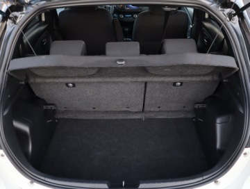 Toyota Yaris III Hatchback 5d Facelifting 2017 1.5 Hybrid 100KM 2018 Toyota Yaris 1.5 Hybrid, Salon Polska, Serwis ASO, zdjęcie 13